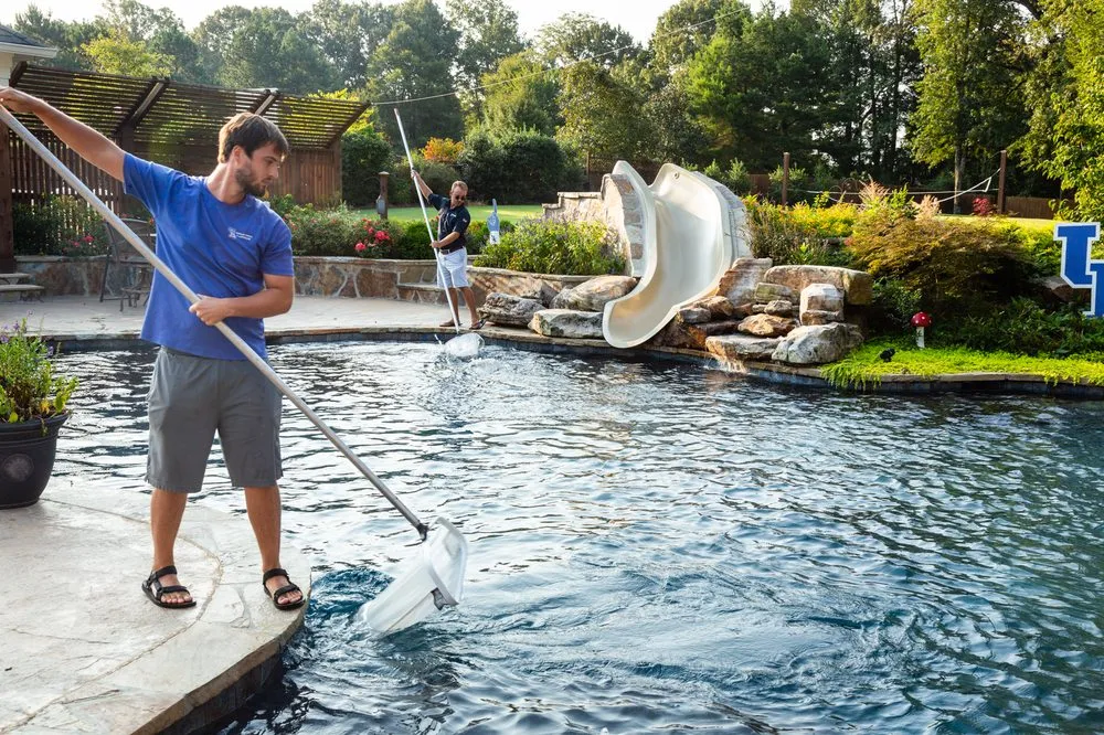 Top-rated yard cleanup service experts serving Eads, TN - Hawaiian Pools and Landscaping
