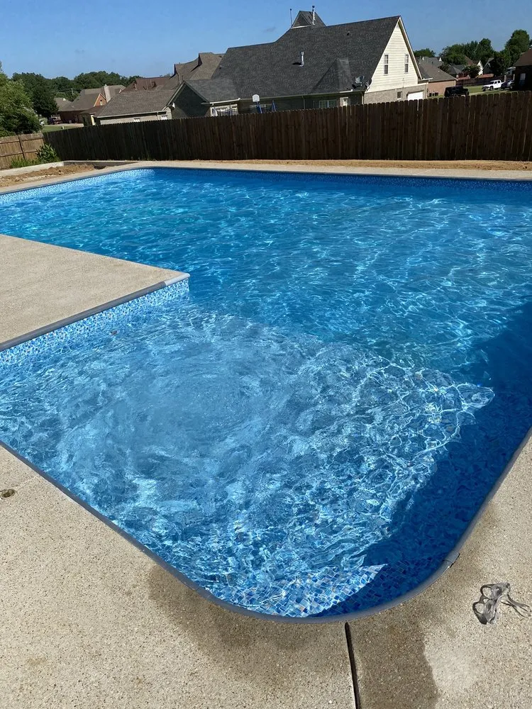 Custom outdoor landscaping for homes in Eads, TN by Hawaiian Pools and Landscaping
