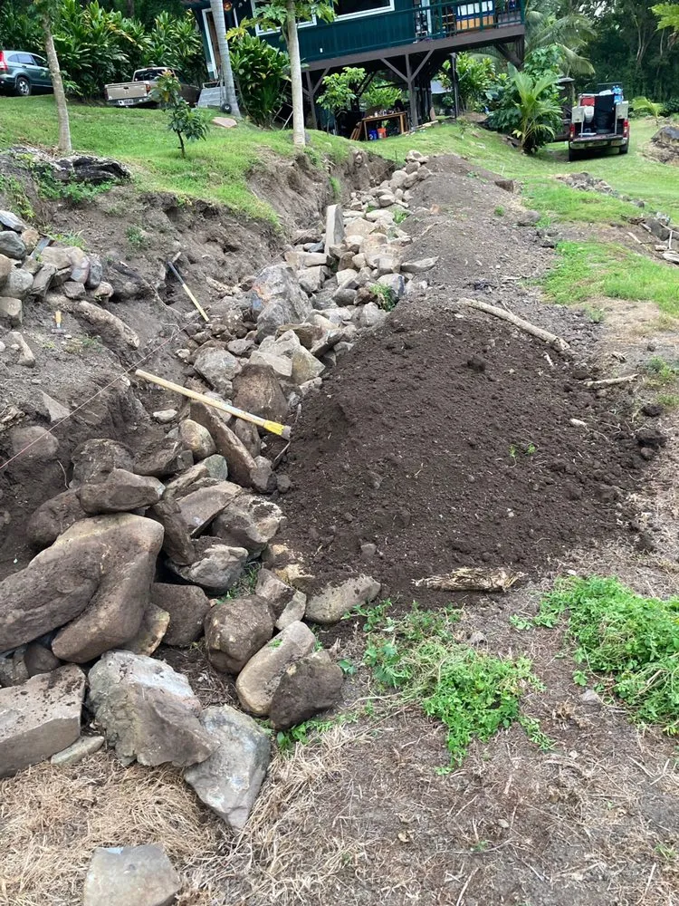 Professional lawn mowing service in Wailuku, HI by Hawaiian Style Home & Landscaping