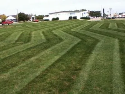 Reliable yard maintenance in Nevada, IA by Hawcott Lawn Service
