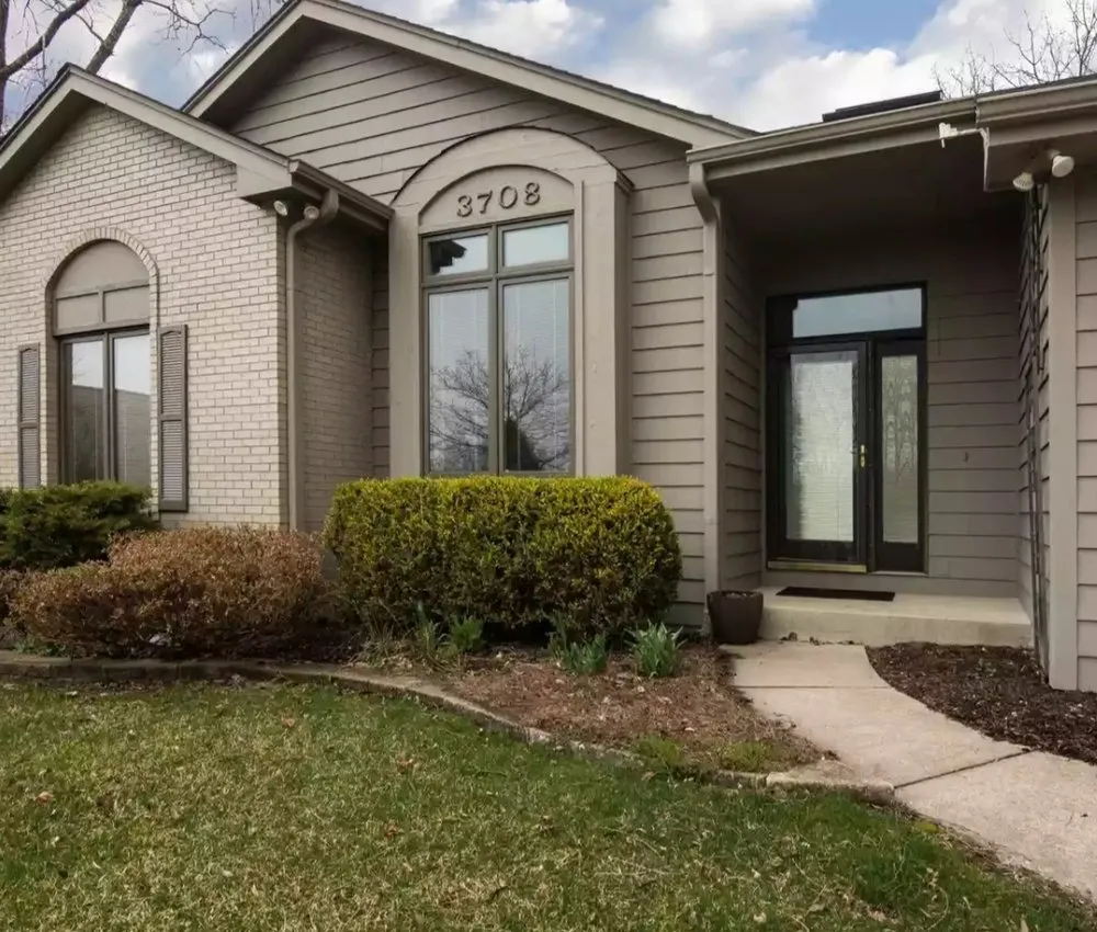 Custom garden landscaping in Rockford, IL by Hawker Landscaping Solutions