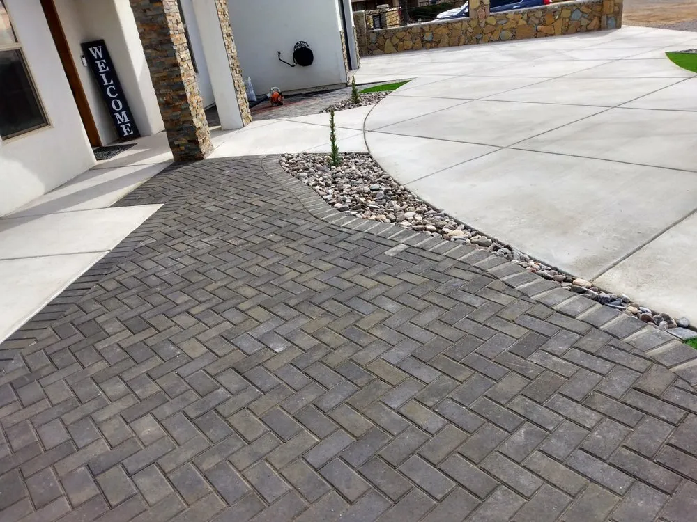 Professional yard cleanup service in Las Cruces, NM by Hawkeye Landscaping