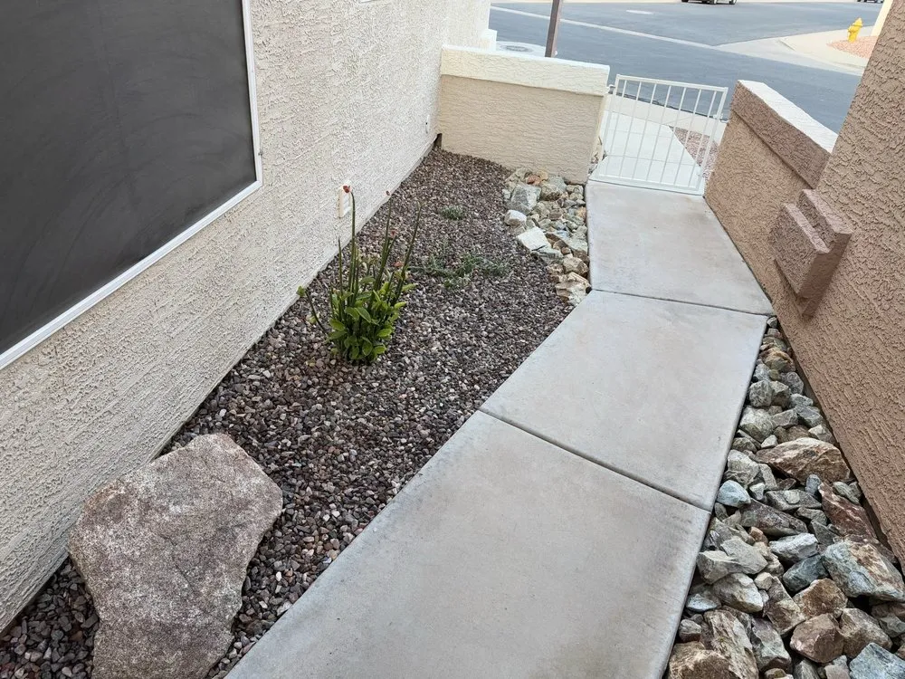 Trusted landscaping services in Phoenix, AZ by Hawkeye Landscaping