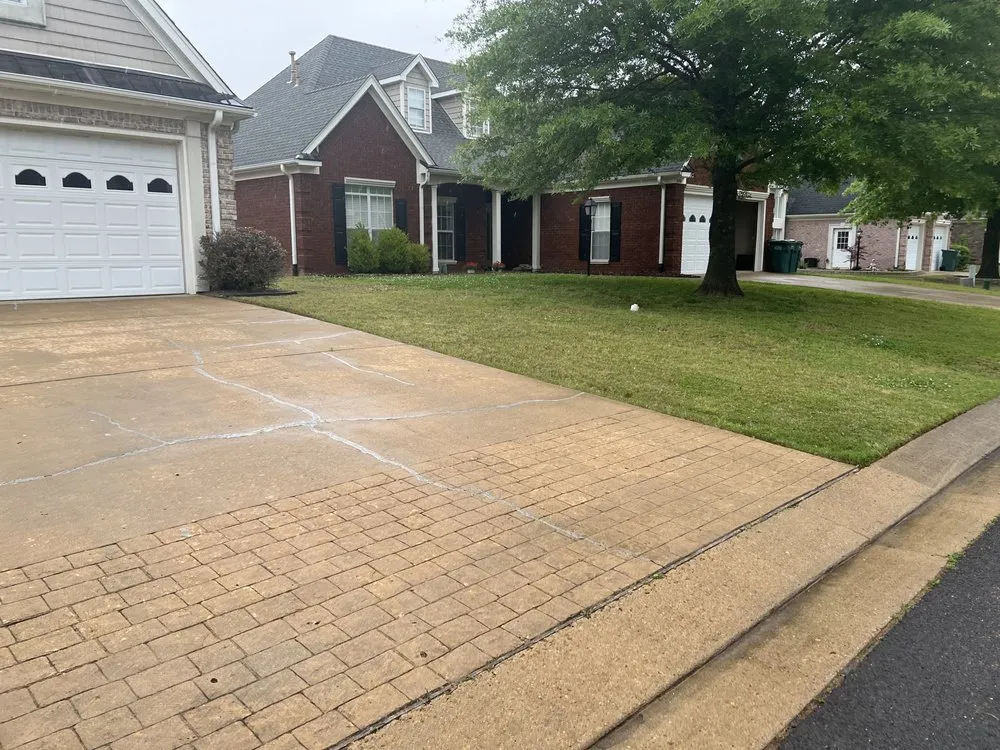 Local landscape design in Holly Springs, MS by Hawkins Lawn Service