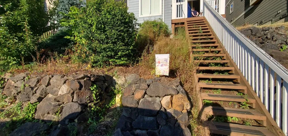 Custom lawn care service in Everett, WA by Hawks Landscaping