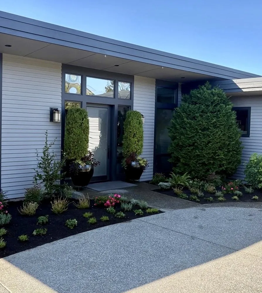 Local lawn care service for homes in Everett, WA by Hawks Landscaping