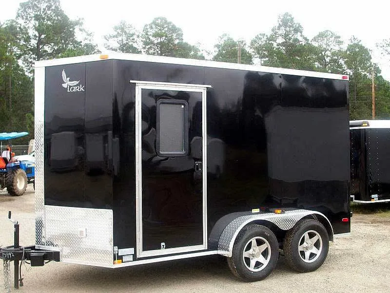 Top-rated lawn mowing service in Woodstock, GA by Hawks Landscaping