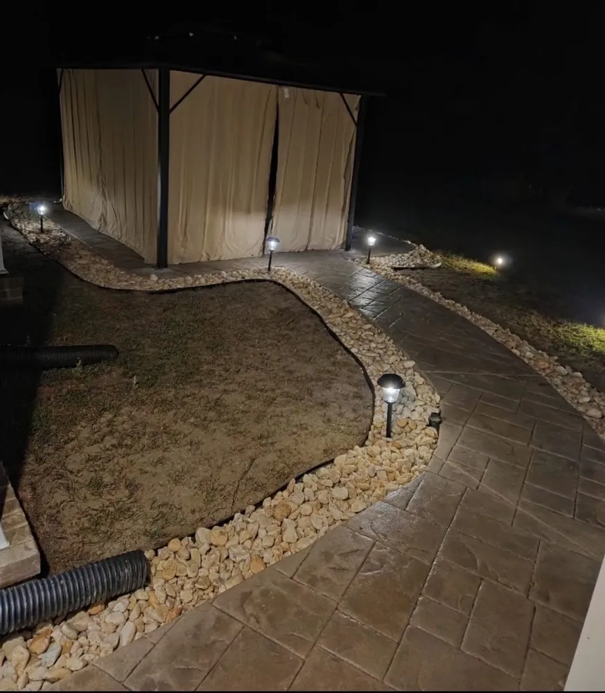 Reliable yard cleanup service for beautiful yards across Hampton, VA - Hawks Lawn Care Services & More