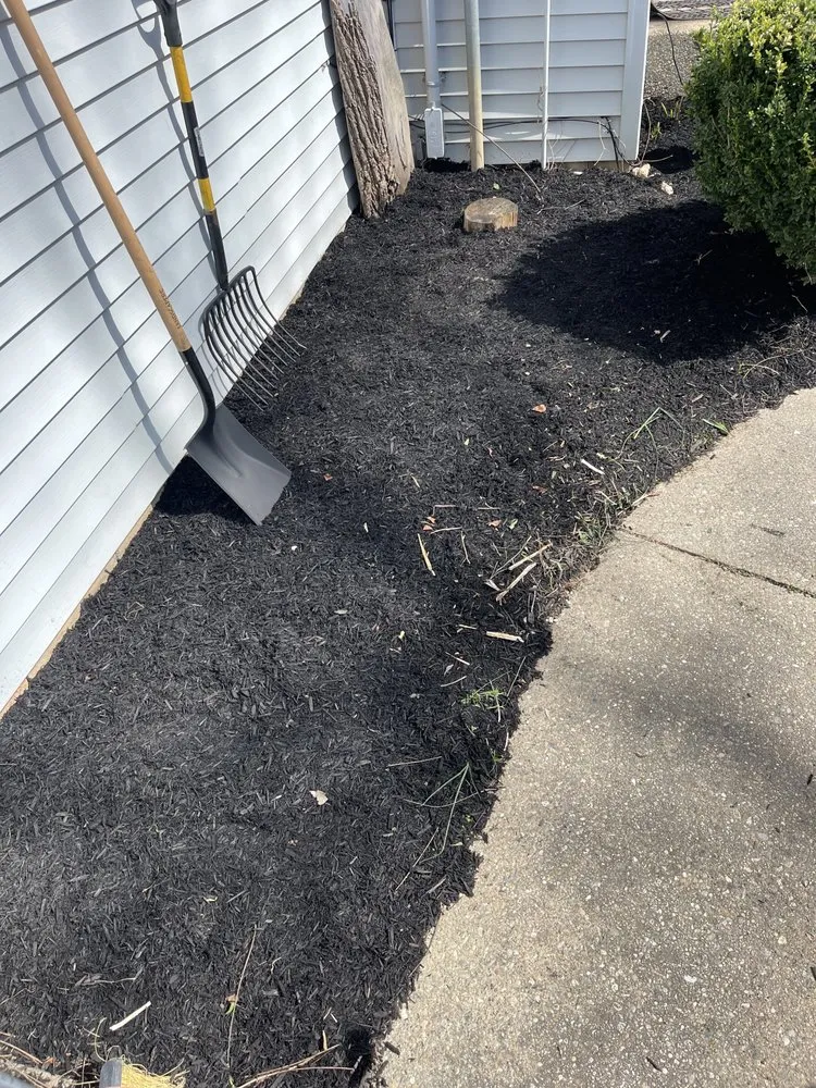 Expert landscape design experts serving Cayuga, IN - Hawns Landscaping