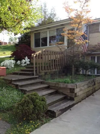 Custom lawn mowing service in North Huntingdon, PA by Hayden Hardscape