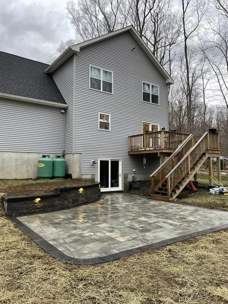 Expert residential landscaping experts serving North Stonington, CT - Hayes Hardscapes