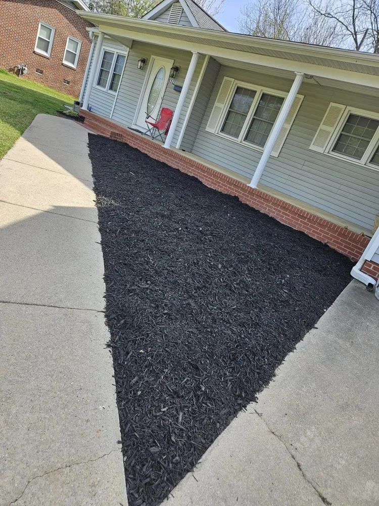 Expert lawn mowing service in Greenwood, SC by Hayes Lawn Care Service