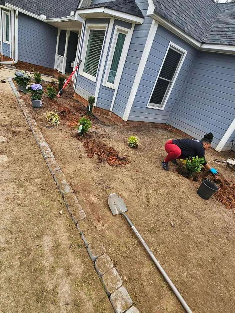 Top-rated landscape installation experts serving Greenwood, SC - Hayes Lawn Care Service