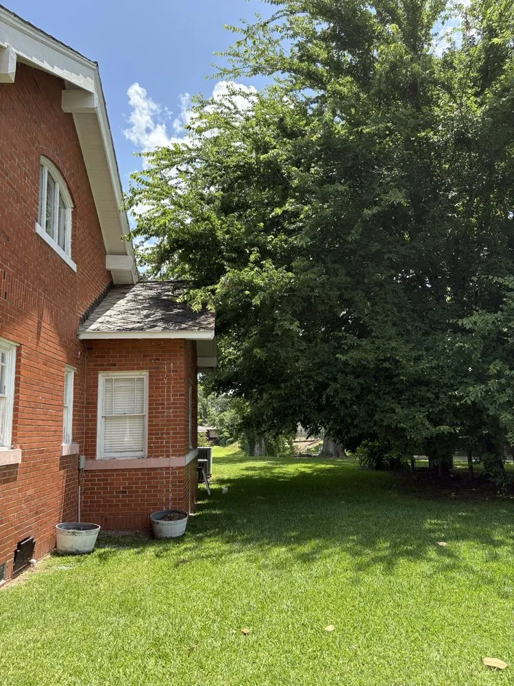 Trusted landscape installation experts serving natchitoches, LA - Hayes Lawn Service and Landscaping Maintenance.