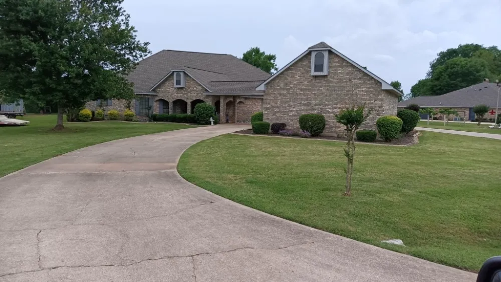 Trusted landscape installation in natchitoches, LA - Hayes Lawn Service and Landscaping Maintenance.