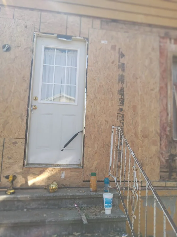 Affordable lawn mowing service for residential properties in Fairfield, IA by Haynes Contracting