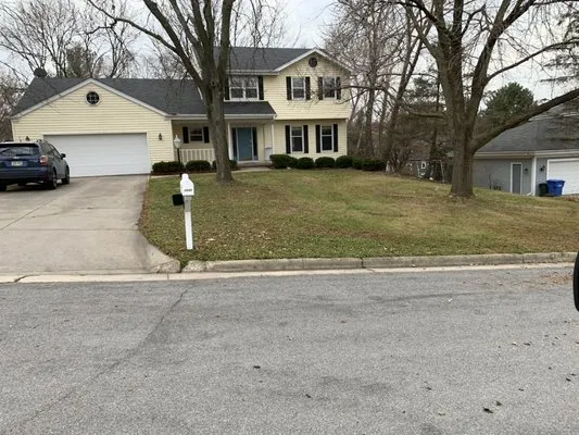 Haynes Lawn Care Logo