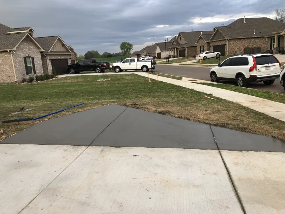 Top-rated outdoor landscaping in Athens, AL - Hays Lawn Care & Landscaping