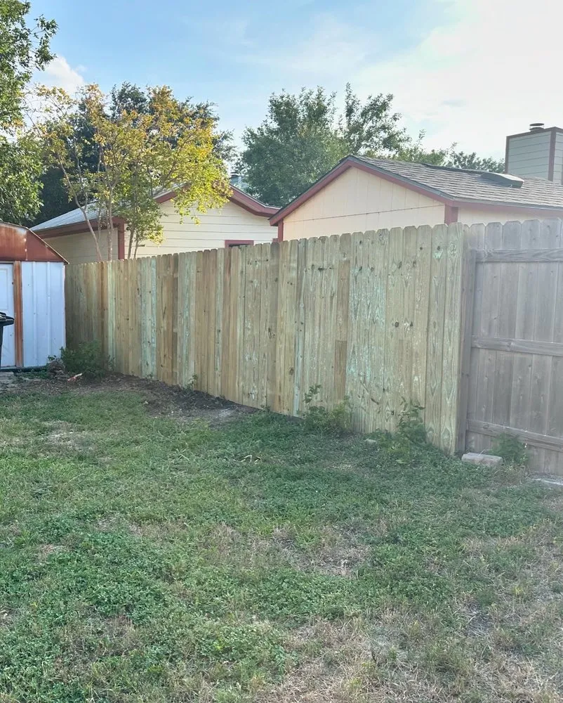 Professional outdoor landscaping for year-round maintenance across San Antonio, TX - Haystack landscaping