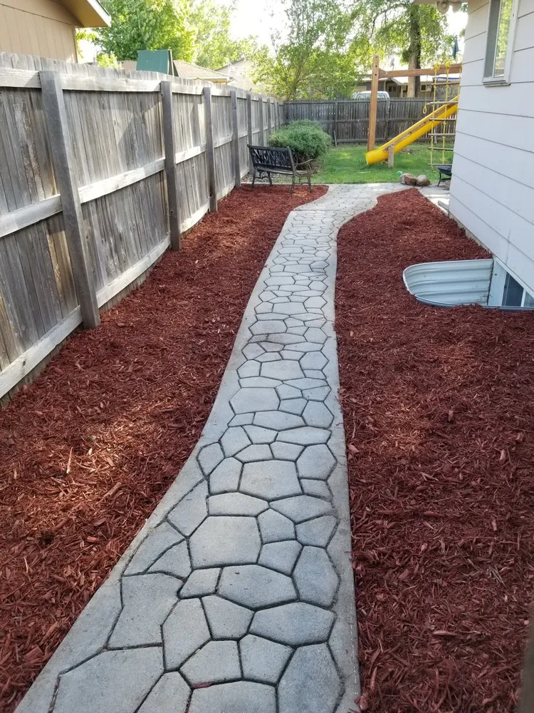 Affordable yard maintenance experts serving Fort Collins, CO - Hayven Scapes