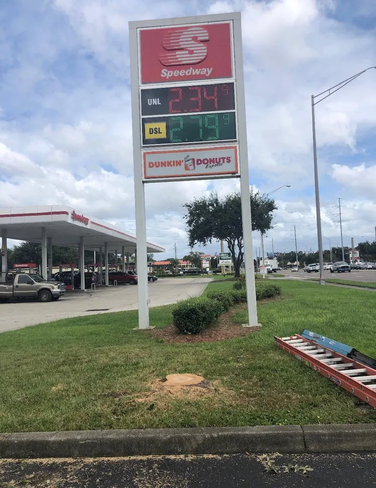 Top-rated residential landscaping in Polk City, FL by Hazan Property Services