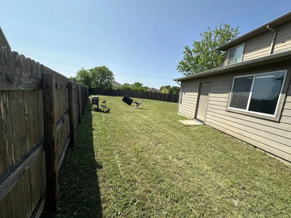 Local landscaping services experts serving Elgin, TX - Haziel Lawn Care