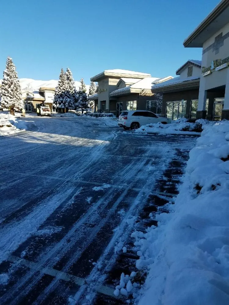 Affordable lawn care service with custom design across Reno, NV - HB Landscaping