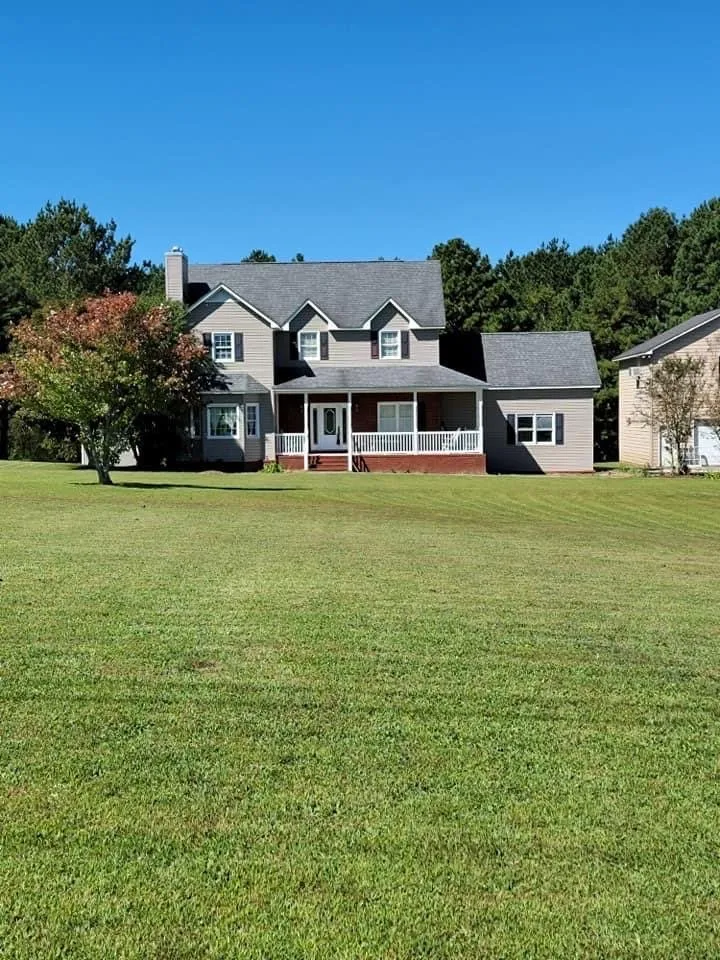 Professional lawn care service in Chattanooga, TN by HB Lawncare