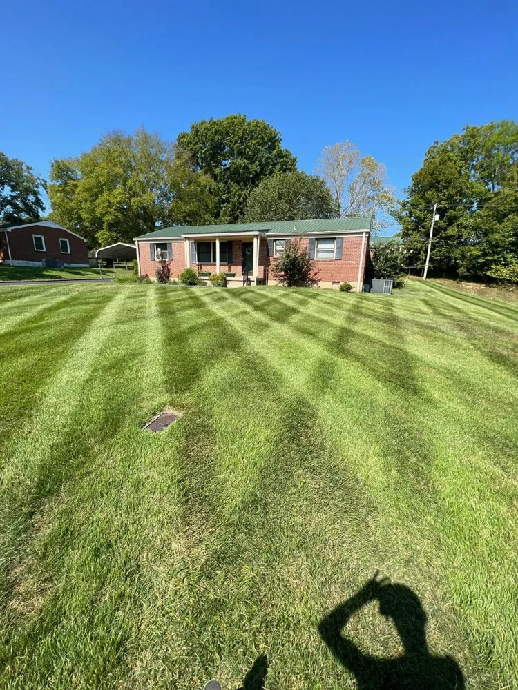 Professional lawn mowing service experts serving Columbia, TN - HB lawncare