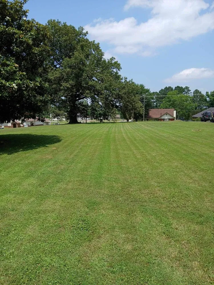 Custom landscape design in Lavaca, AR by HB Lawncare