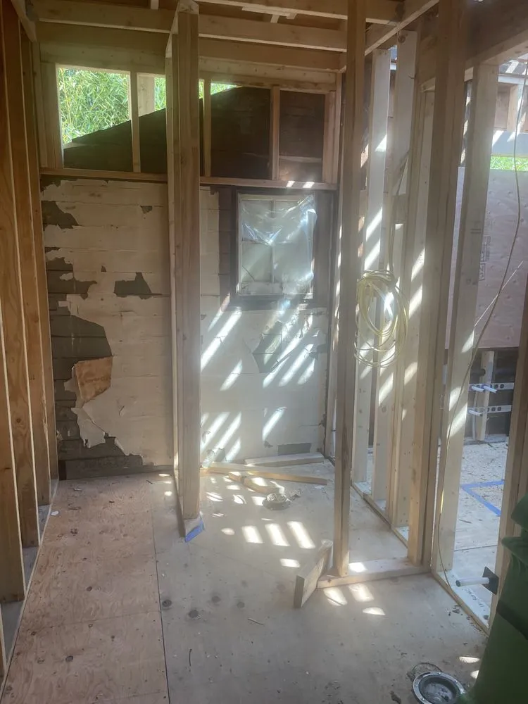 Trusted yard cleanup service for beautiful yards across Seattle, WA - HBD Home & Maintenance