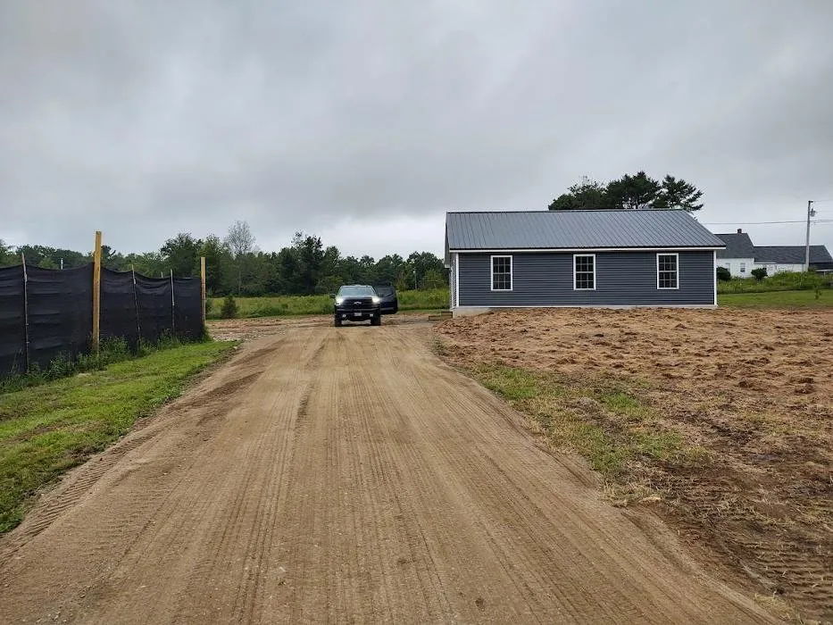 Top-rated yard cleanup service in Winterport, ME - HBH Builders