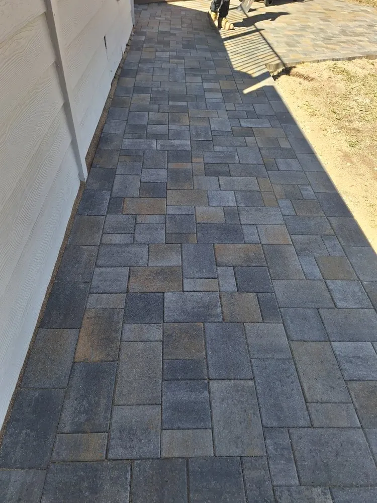 Professional garden landscaping in Prescott Valley, AZ by H&C Landscaping