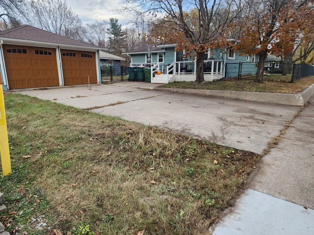 Professional residential landscaping for beautiful yards in Brooklyn Park, MN by H&C Services