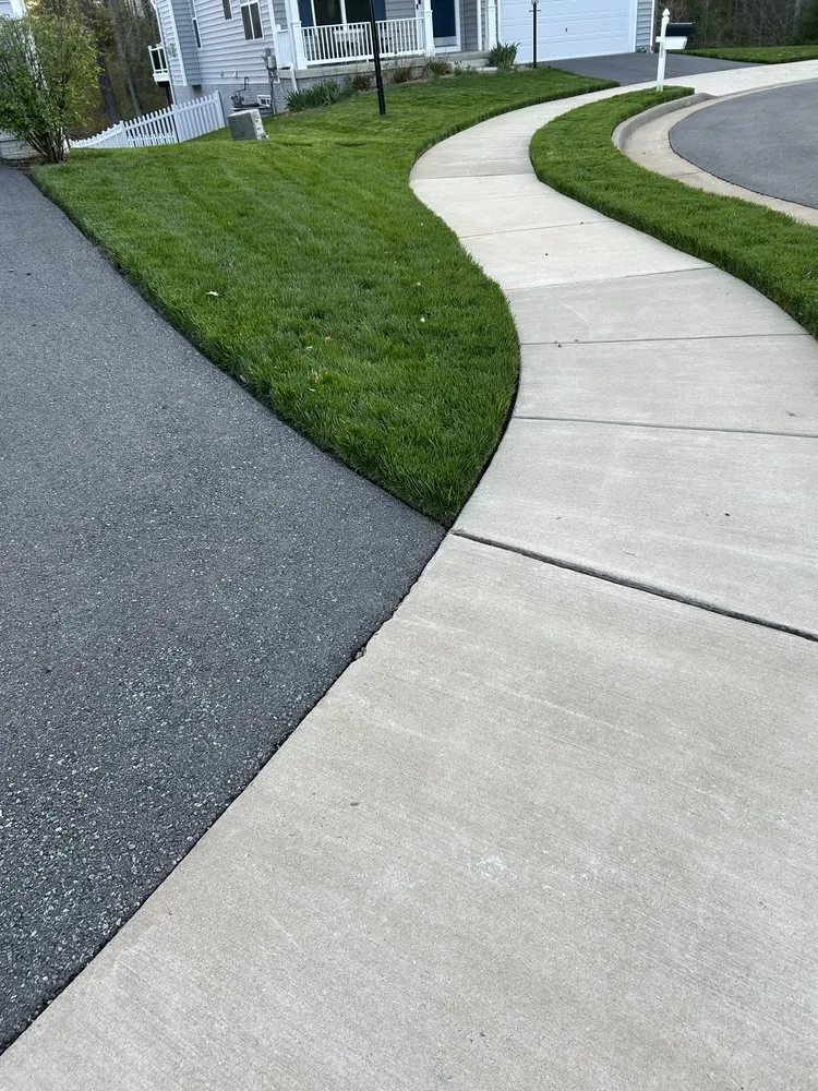 Local yard maintenance for outdoor upgrades across Fredericksburg, VA - H&C Services