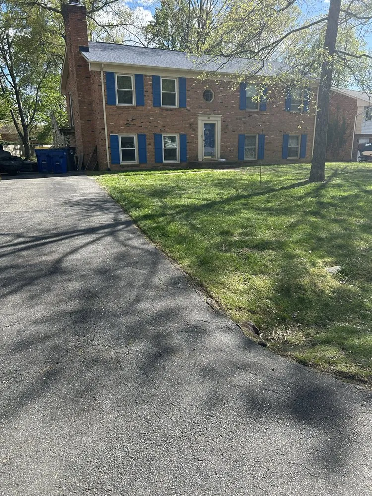 Local lawn care service for year-round maintenance across Fredericksburg, VA - H&C Services