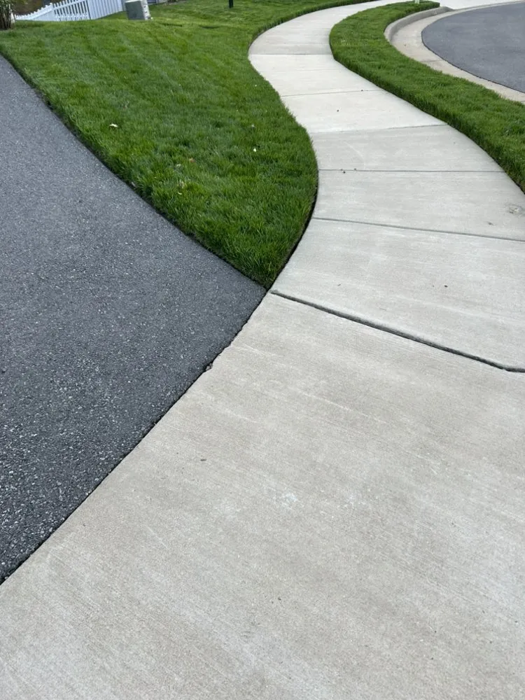 Reliable garden landscaping in Fredericksburg, VA - H&C Services