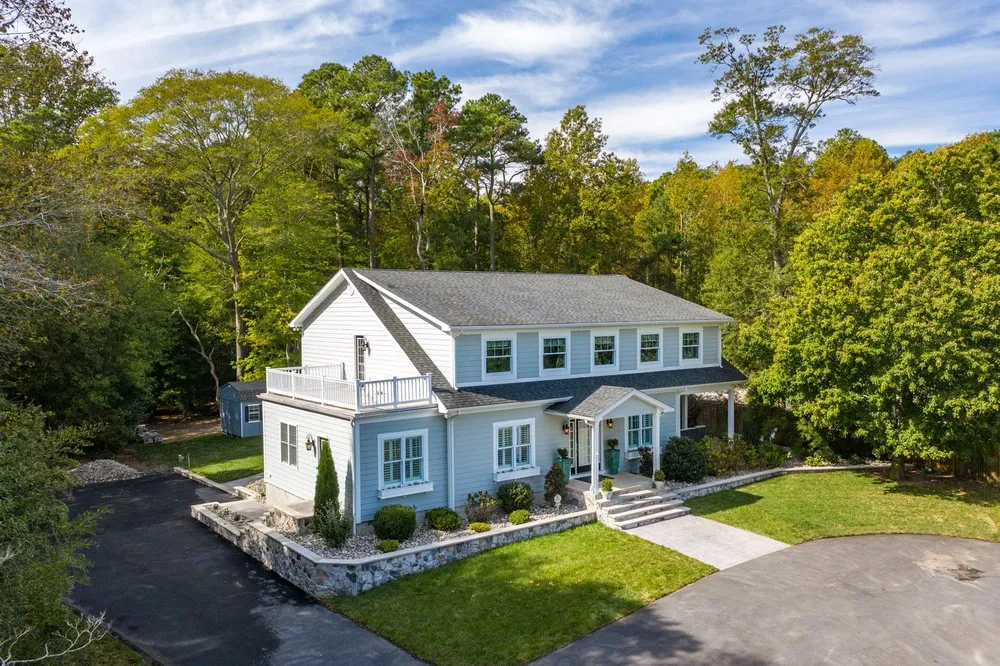 Custom residential landscaping for homes in Frankford, DE by HCE Site Maintenance & Hardscaping