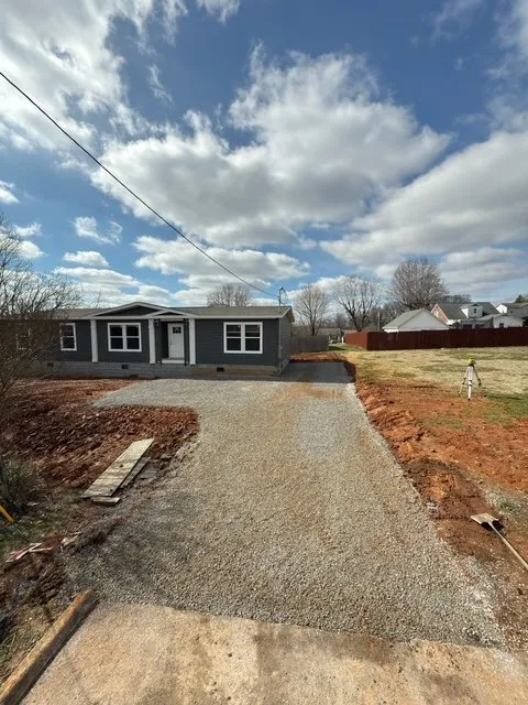 Trusted garden landscaping near you across Vonore, TN - HCR Excavating