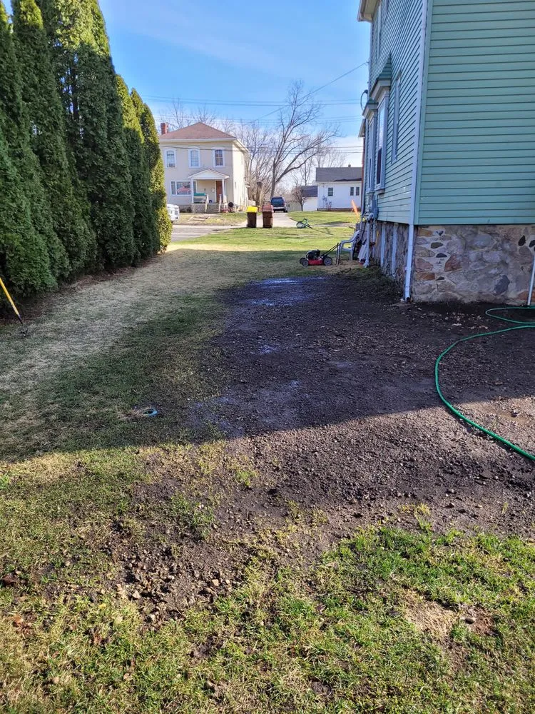 Reliable residential landscaping for year-round maintenance in Harvard, IL by H&D Contractors