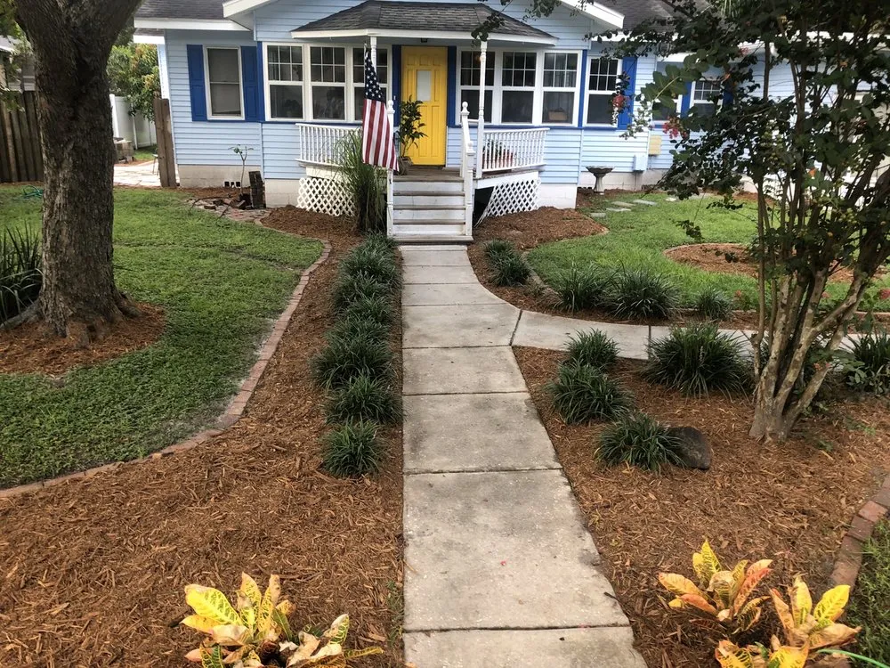 Professional yard maintenance for year-round maintenance in Tampa, FL by HD Landscaping - Tampa