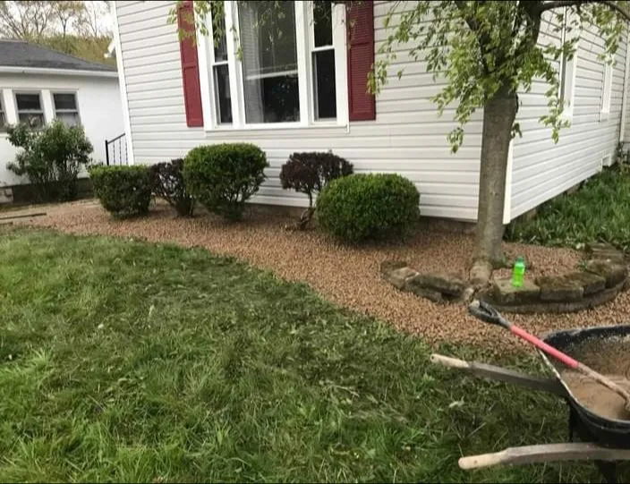 Top-rated lawn care service for homes in Findlay, OH by H&D LANDSCAPING