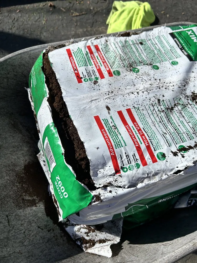 Professional lawn mowing service in Florence, NJ - H&D Landscaping LLC