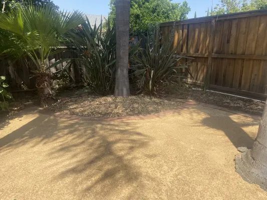 HD Platinum Landscaping Logo