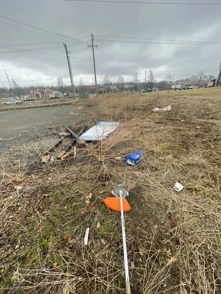 Affordable lawn care service in Worthington Hills, KY - Hda lawn service