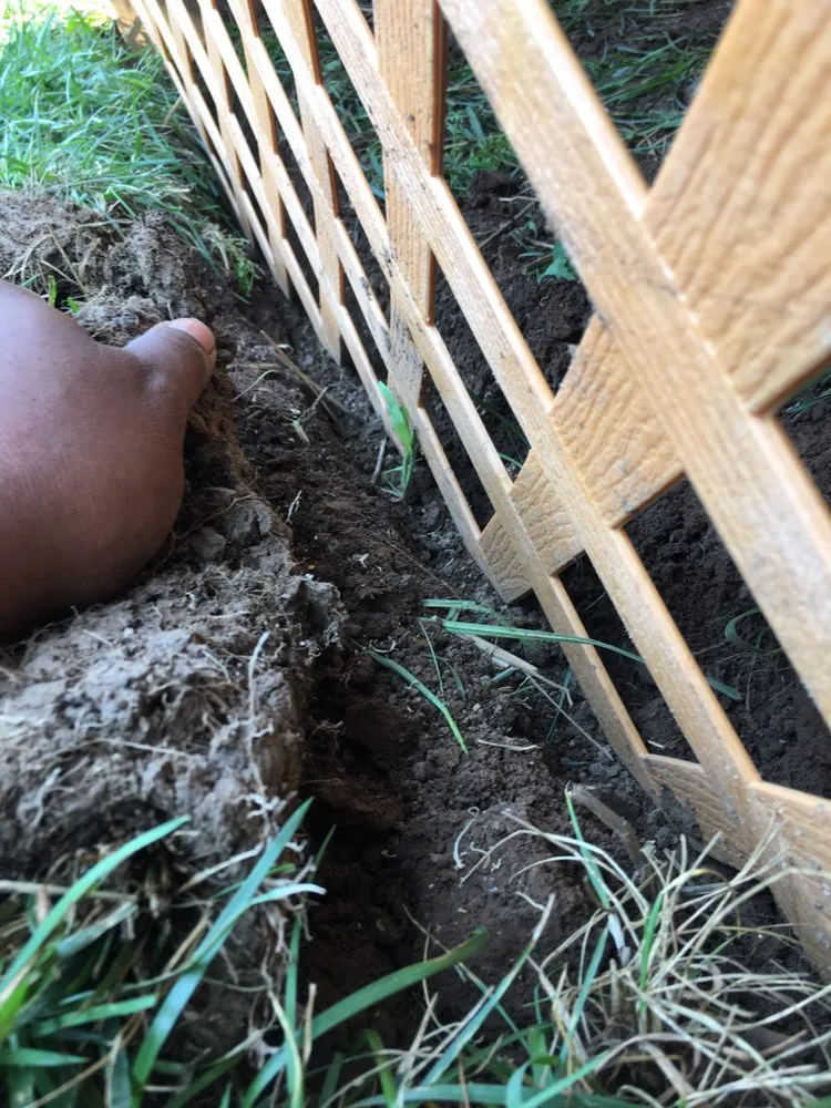 Custom garden landscaping in Clarksville, TN by Hdceservices