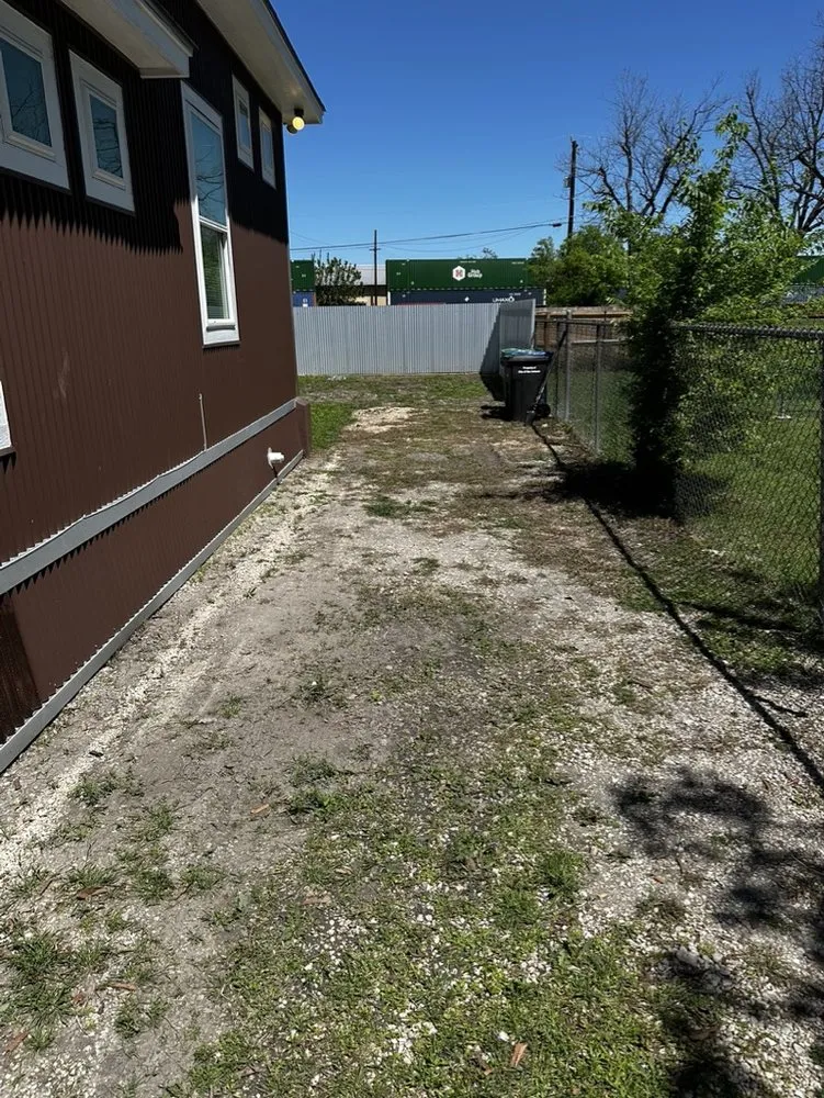 Trusted yard maintenance experts serving San Antonio, TX - HDI Lawn Care and other stuff