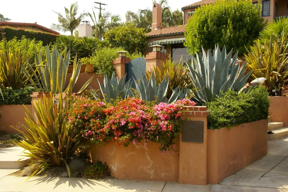 Trusted garden landscaping in Ventura, CA by HE Landscape
