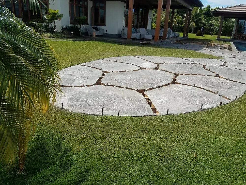 Expert lawn care service for residential properties across Honolulu, HI - HEA Masonry