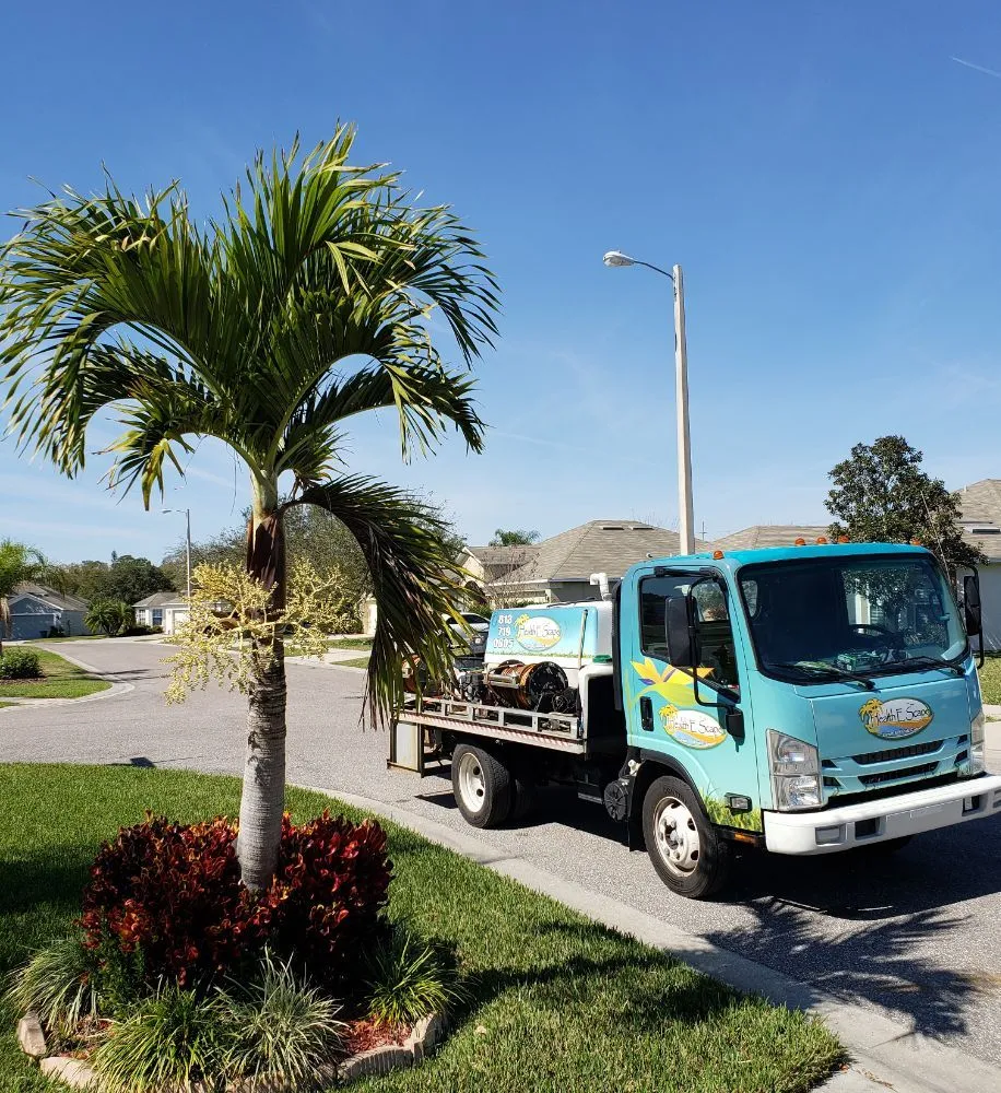 Reliable yard maintenance with custom design in Plant City, FL by Health E Scape